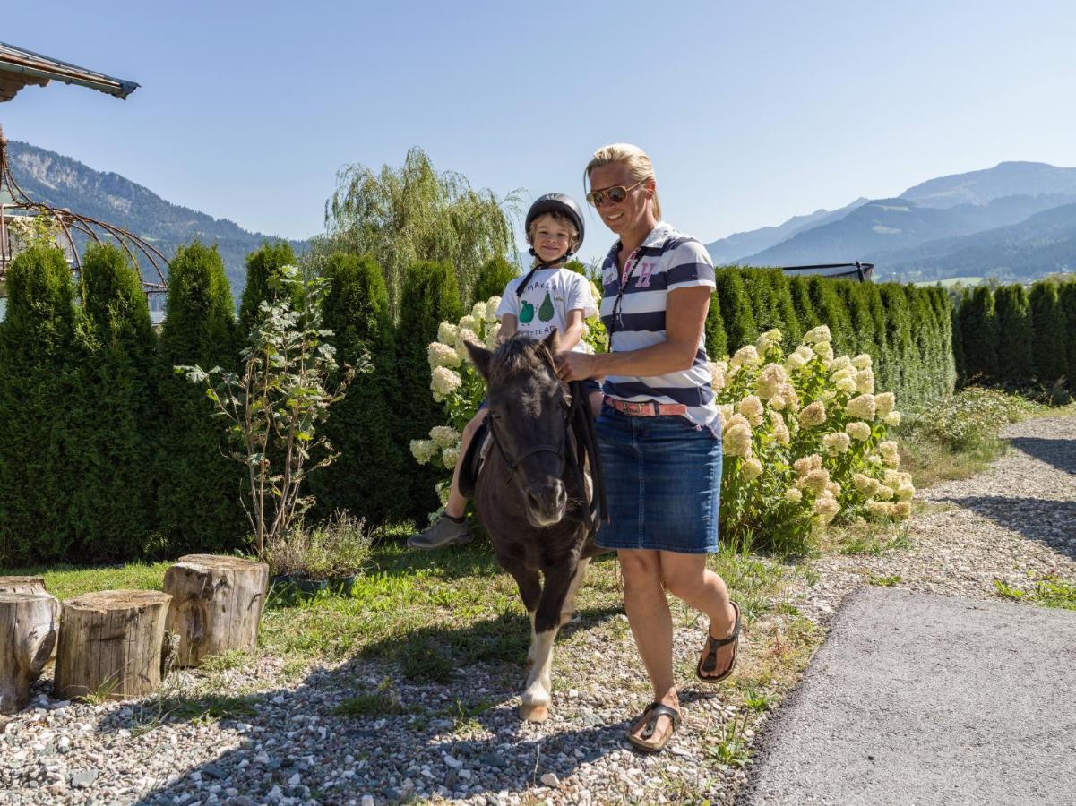 Narzenhof Wellness Chalets, Familien & Luxus Apartments Am Bauernhof St. Johann in Tirol Kültér fotó