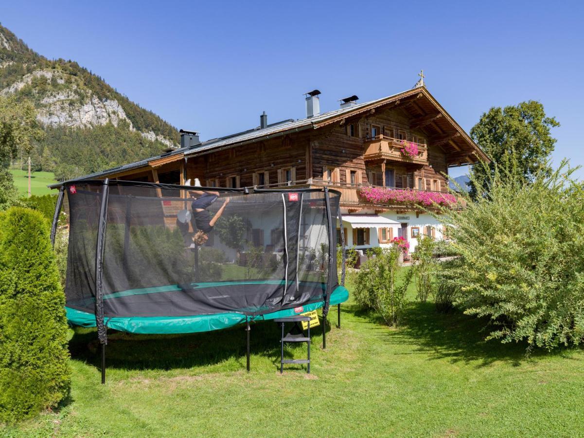Narzenhof Wellness Chalets, Familien & Luxus Apartments Am Bauernhof St. Johann in Tirol Kültér fotó
